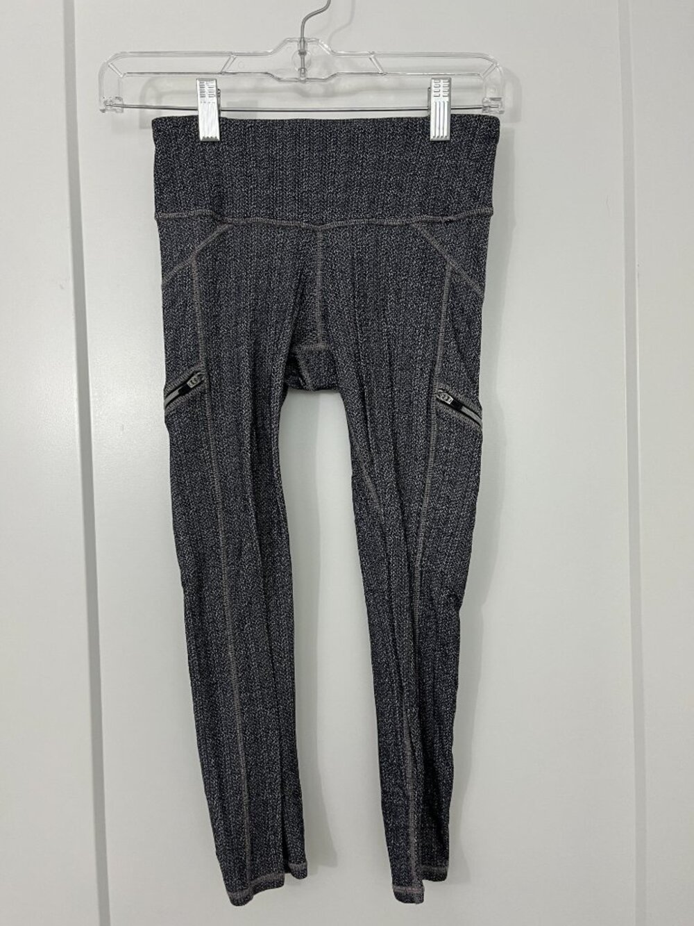 Athleta XS Grey Black Herringbone Straight Leg Track Pants
